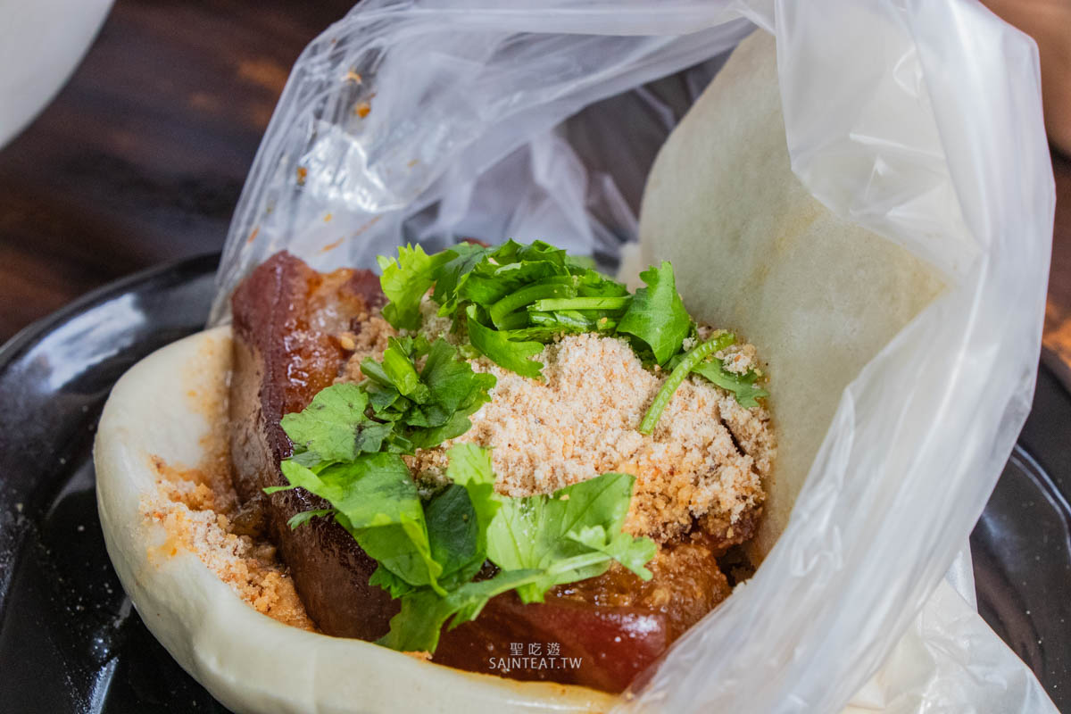 台北焢肉飯必吃》一甲子餐飲｜絕對可以角逐台北市第一名的控肉/滷肉飯