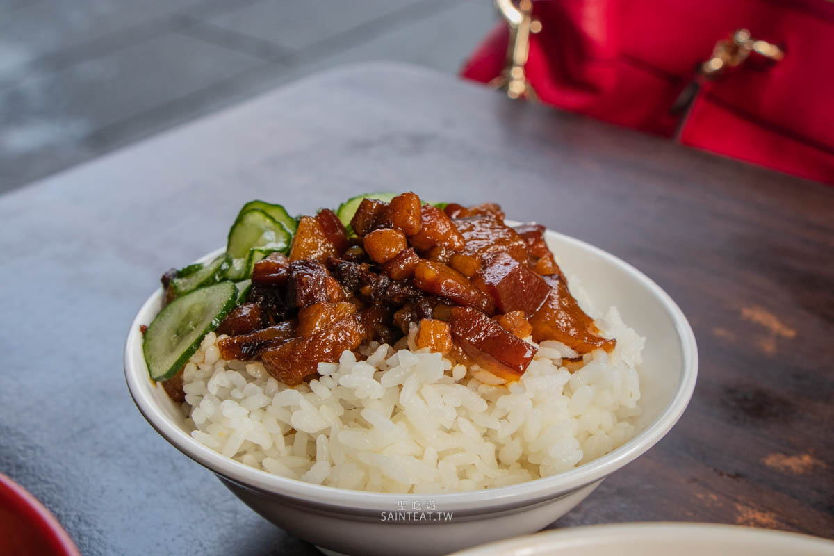 台北焢肉飯必吃》一甲子餐飲｜絕對可以角逐台北市第一名的控肉/滷肉飯