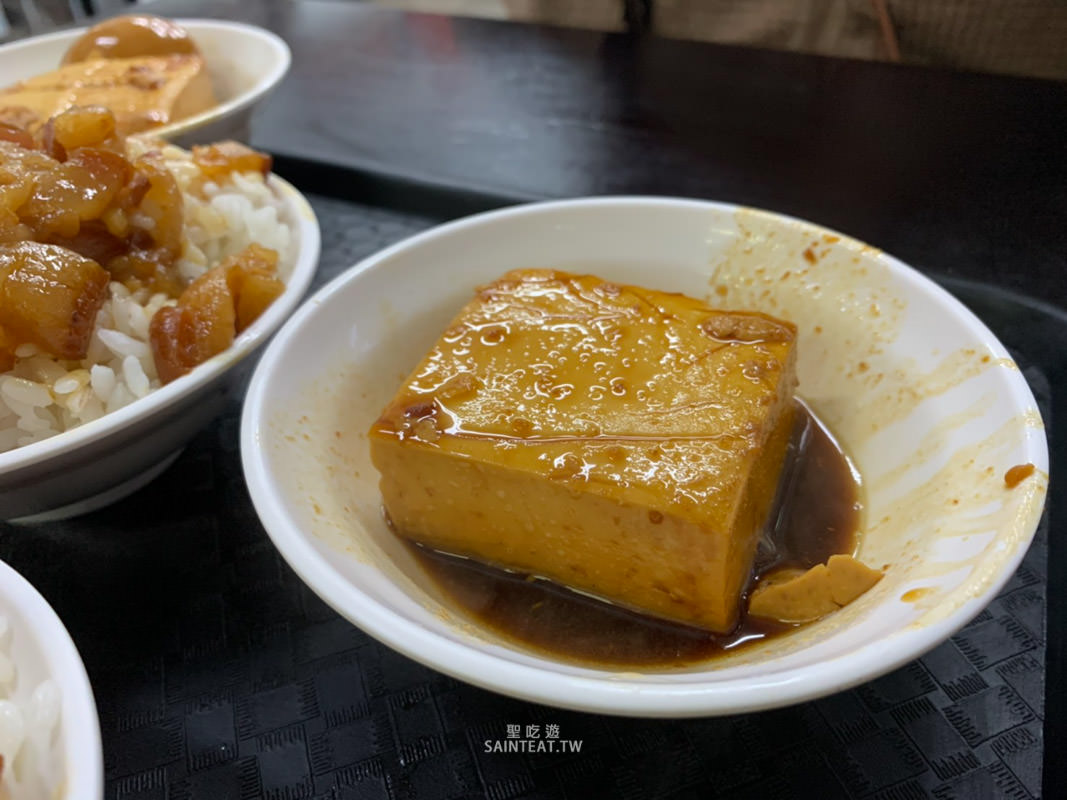 今大滷肉飯》台北魯肉飯|三重滷肉飯雙璧,號稱神級必吃的滷肉飯 - 第15張圖 今大滷肉飯》台北魯肉飯|三重滷肉飯雙璧,號稱神級必吃的滷肉飯