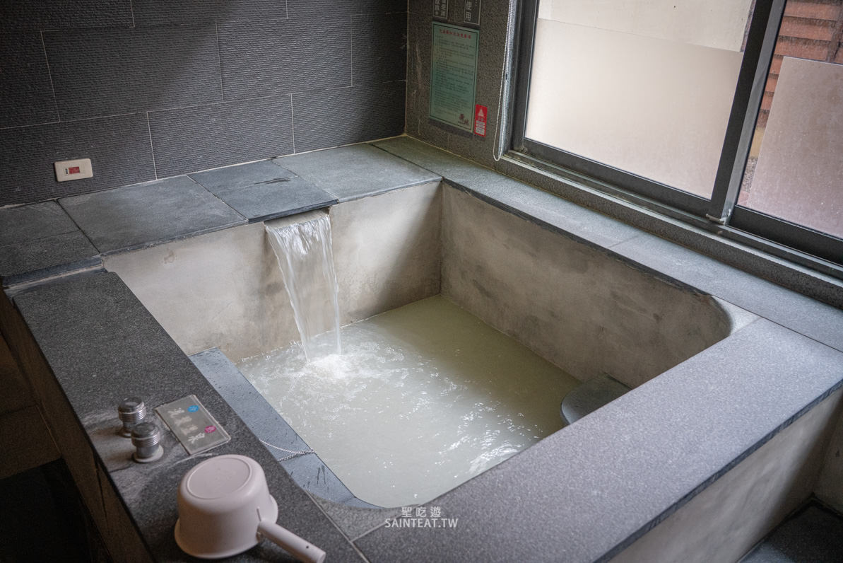 關子嶺溫泉》儷景溫泉會館｜溫泉冷泉獨立湯屋 90分鐘，有沙發淋浴間廁所，泥漿溫泉超放鬆～