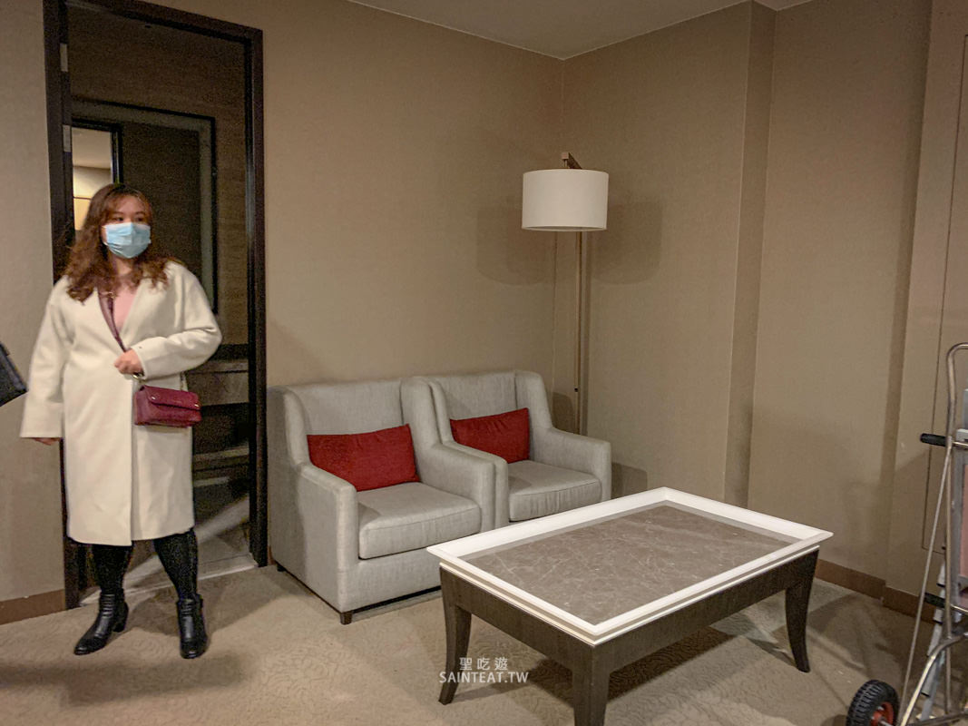 六福萬怡婚宴場地》宴會廳/超新星廳實際參觀，交通無敵，價格很可以！