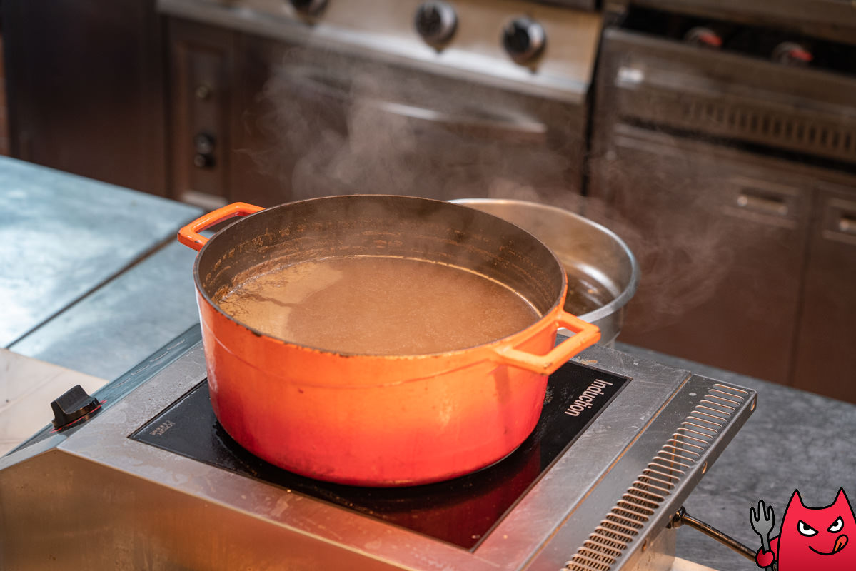 台北吃到飽推薦》六福萬怡敘日全日餐廳｜生蠔生食級干貝跟烤大蝦爽吃3.5小時，毀譽參半的評價居然很好吃！