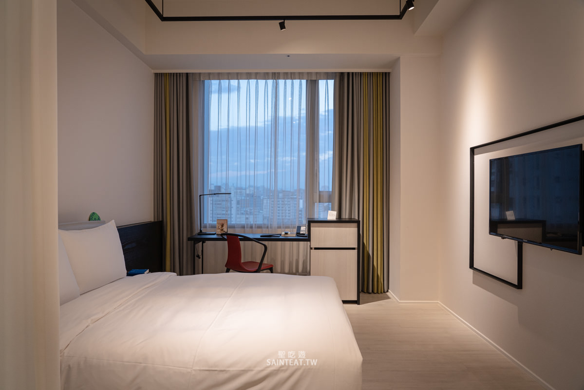 台中大毅老爺行旅》在美術館旁住宿，早餐不錯、平價整潔又停車方便的飯店