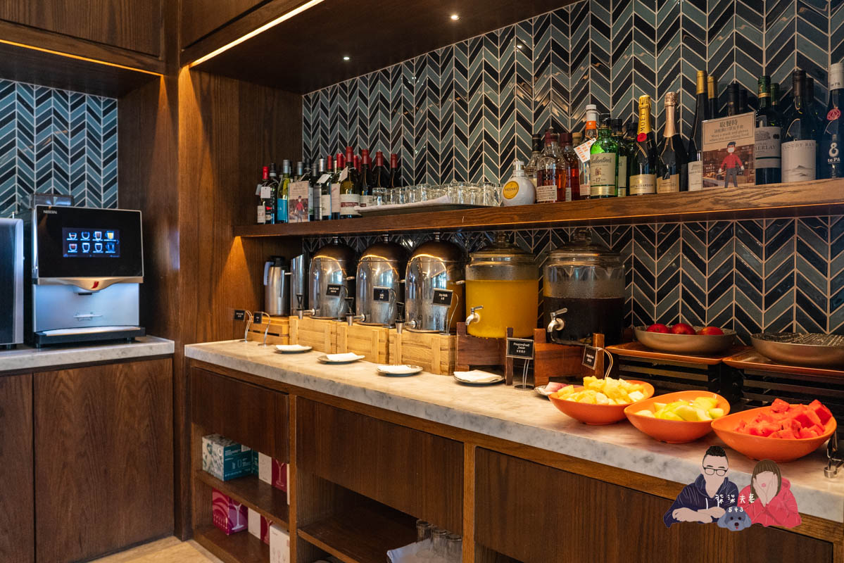 台中萬楓酒店》商務客／開車族住宿首選！餐點好吃、房間寬敞，逛逢甲也相當便利！ft.Fairfield by Marriott Taichung