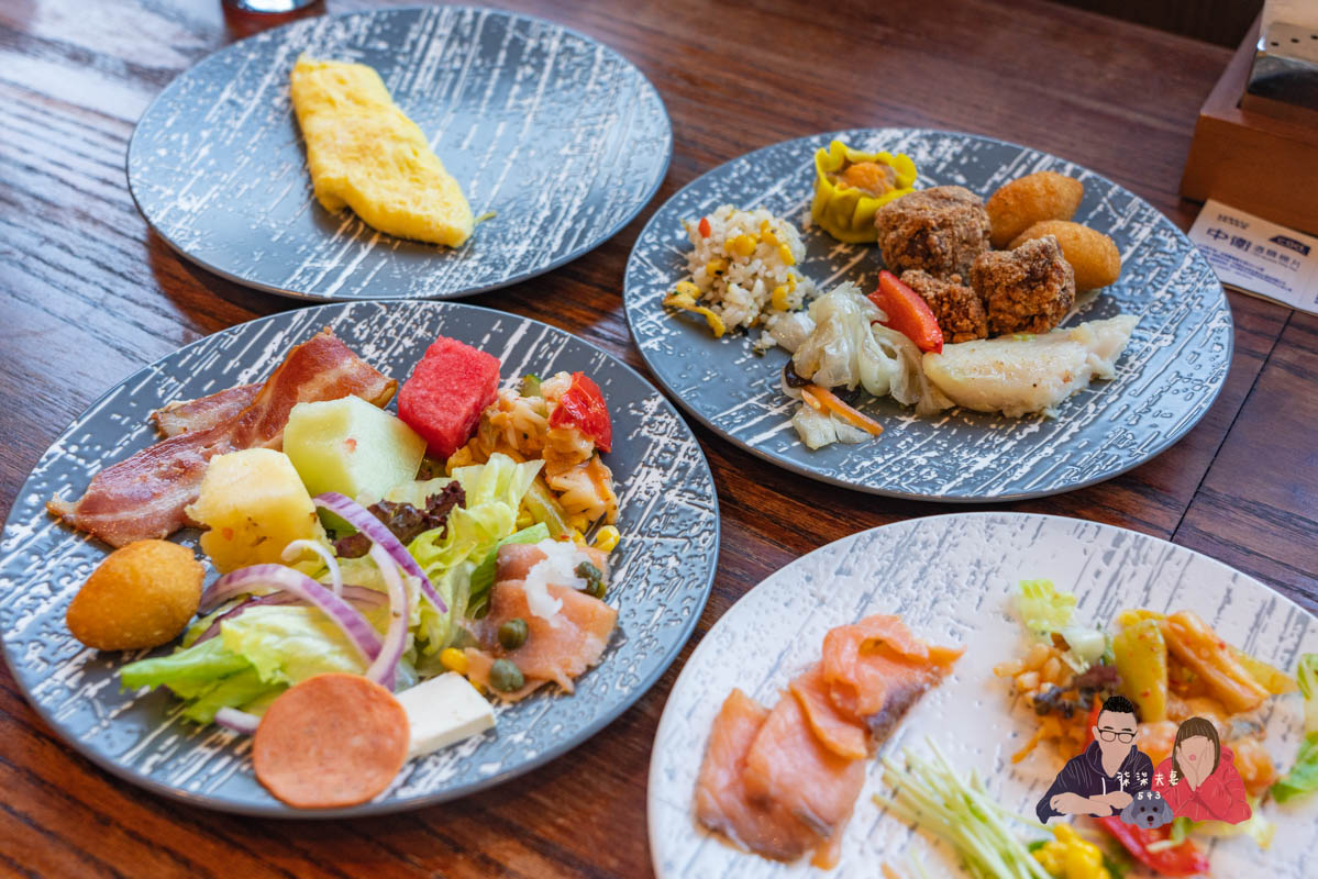 台中萬楓酒店》商務客／開車族住宿首選！餐點好吃、房間寬敞，逛逢甲也相當便利！ft.Fairfield by Marriott Taichung