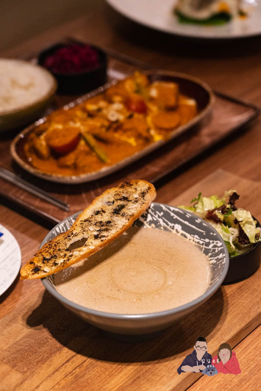 台中萬楓酒店楓橋餐廳松露油鵪鶉蛋野菇湯