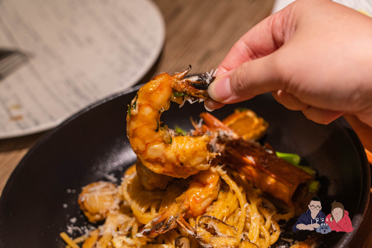 台中萬楓酒店楓橋餐廳虎蝦羅勒蟹肉汁麵-3