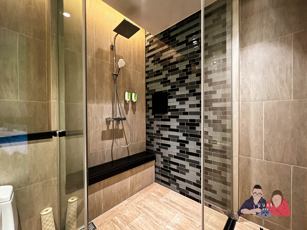 台中萬楓酒店》商務客／開車族住宿首選！餐點好吃、房間寬敞，逛逢甲也相當便利！ft.Fairfield by Marriott Taichung