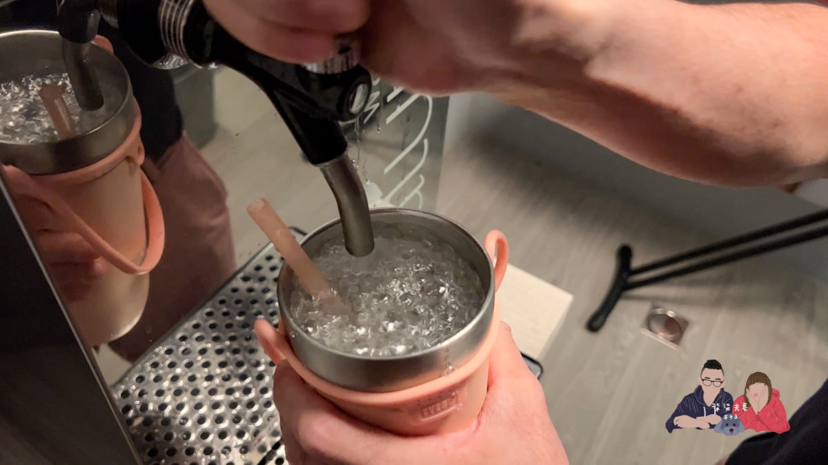 台中豐邑MOXY酒店》夜店運動風飯店超Chill～但停車場車道也太窄了吧XD！