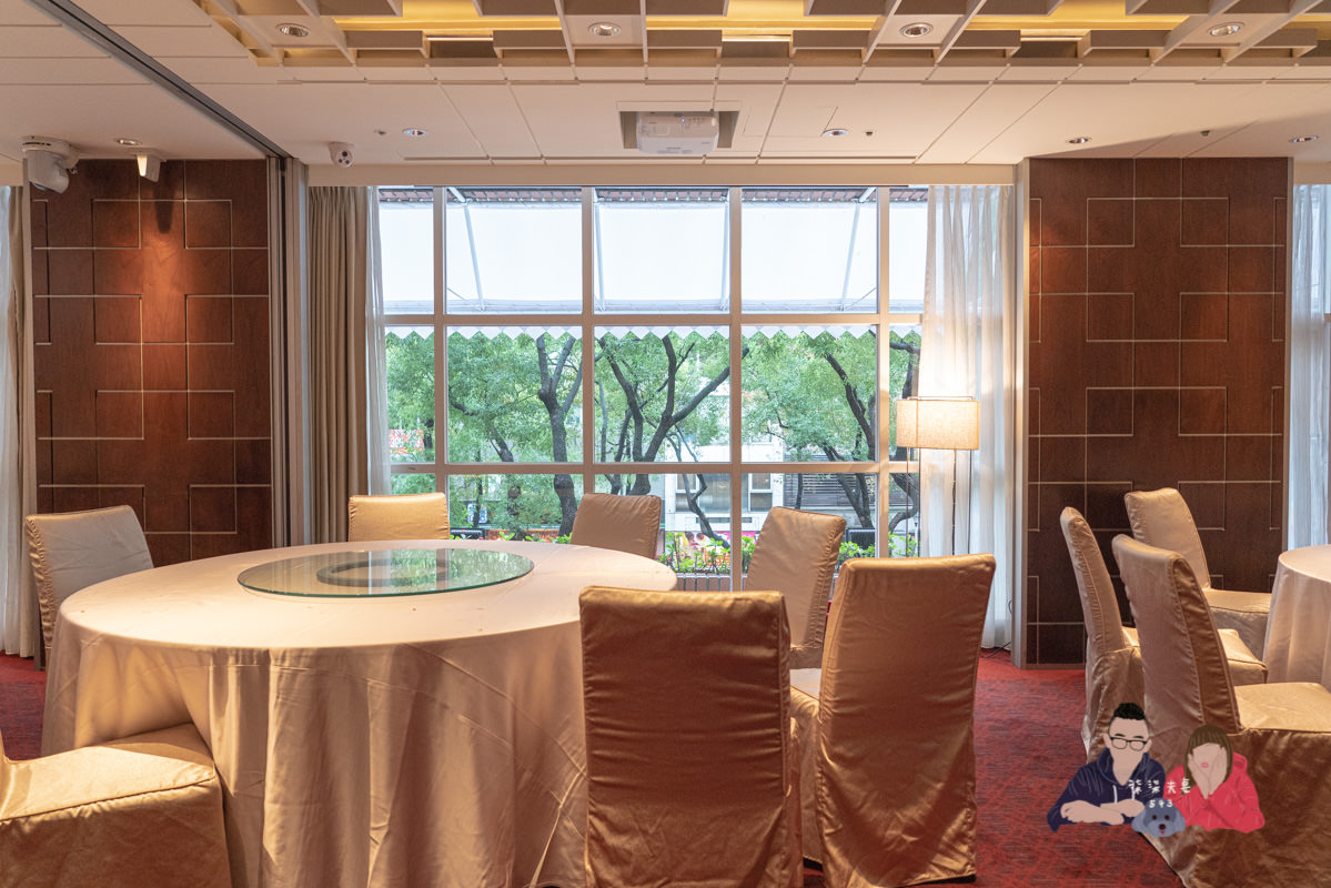 2022台北老爺大酒店婚宴場地》應該是最平價的五星級飯店婚禮了吧，假日 13800一桌就能辦！