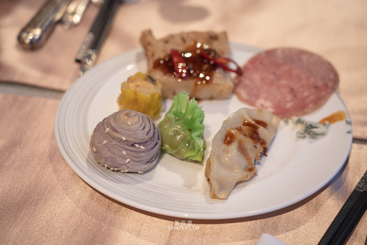 台北遠東香格里拉豪華閣》有101陪伴的Happy Hour跟早餐,光這個景就值得了! - 第34張圖 台北遠東香格里拉豪華閣》有101陪伴的Happy Hour跟早餐,光這個景就值得了!