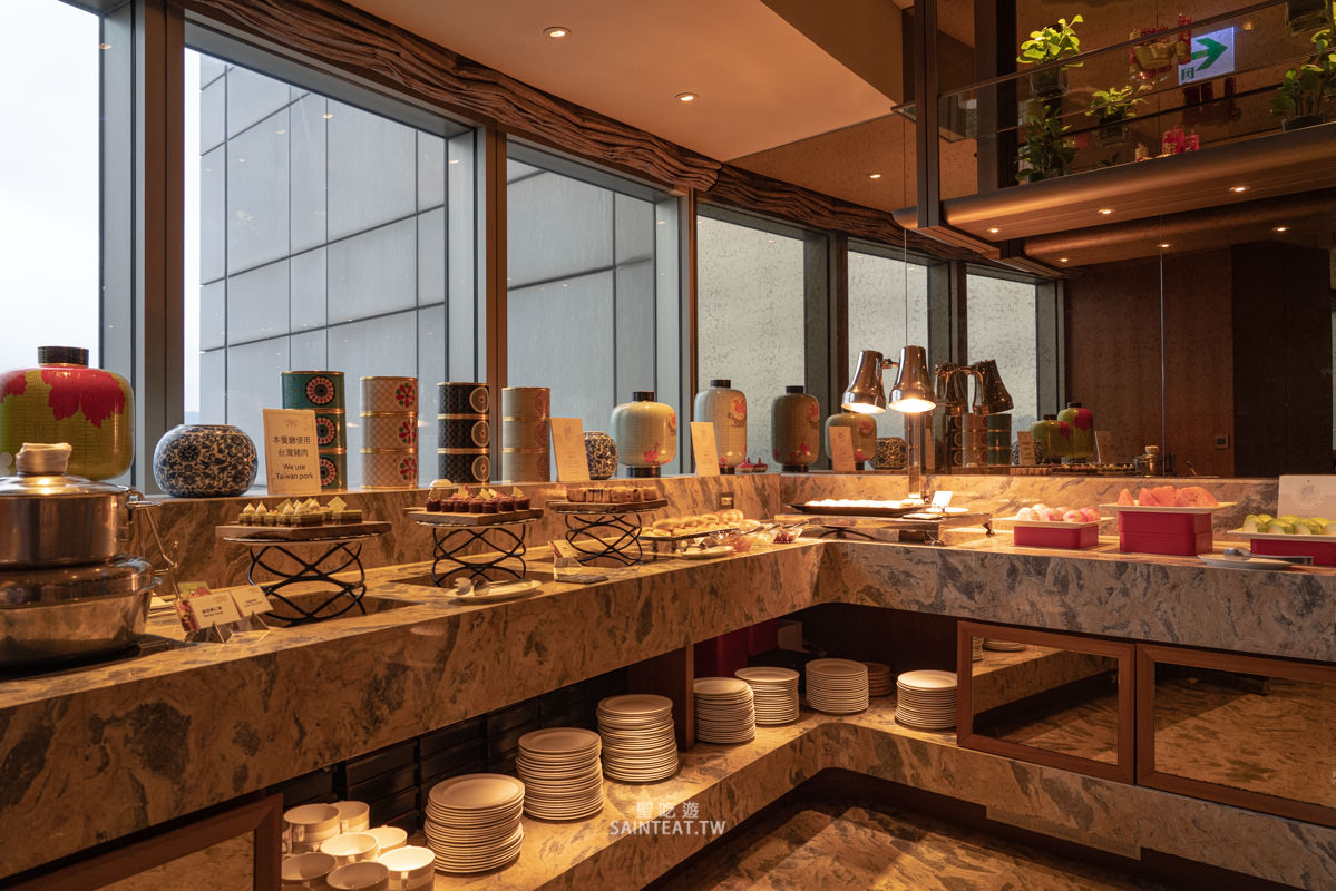 台北遠東香格里拉豪華閣》尊榮客房開箱｜直面101的下午茶跟Happy hour，酒還沒喝就先醉了！