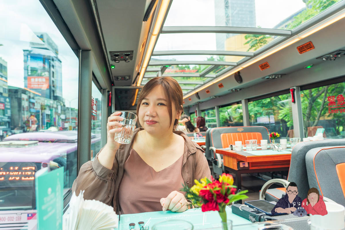 台北雙層餐車