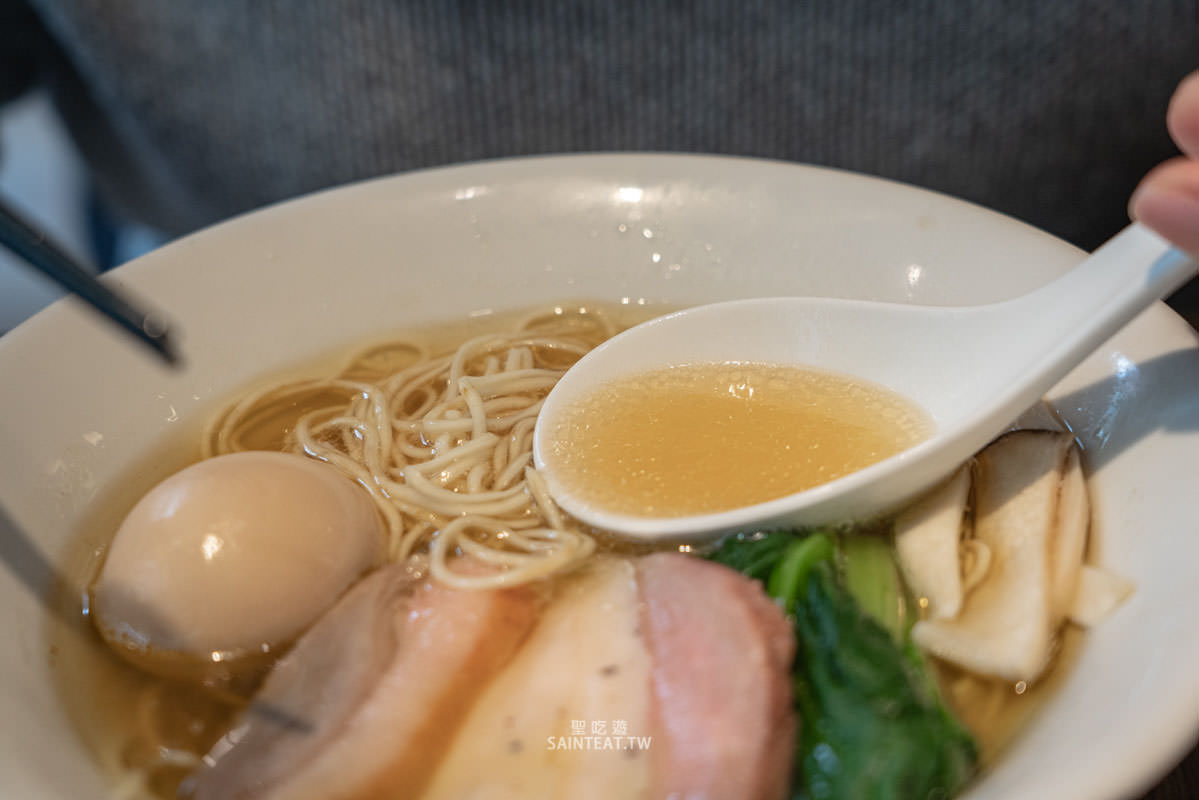 台北沾麵推薦》麵屋一燈｜冠軍沾麵各項能力值屬於平均型，不能說最好吃的拉麵店，但應該是最老少咸宜的拉麵神店！