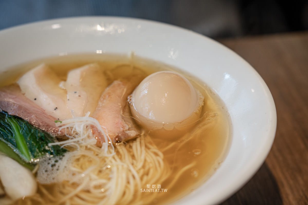 台北沾麵推薦》麵屋一燈｜冠軍沾麵各項能力值屬於平均型，不能說最好吃的拉麵店，但應該是最老少咸宜的拉麵神店！
