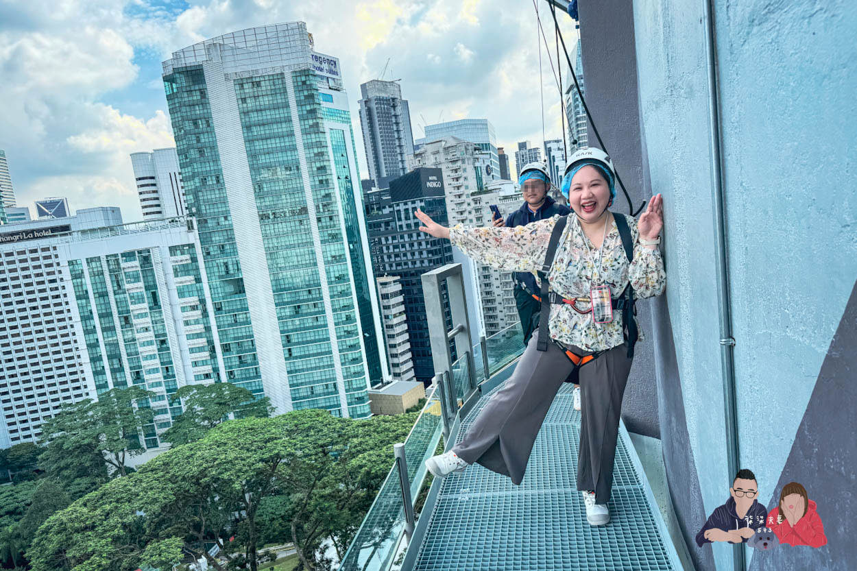 吉隆坡塔KL Tower》馬來西亞必訪景點,Sky box/Sky walk/Sky deck日景夜景一網打盡! - 第7張圖 吉隆坡塔空中漫步Sky-walk-(6)