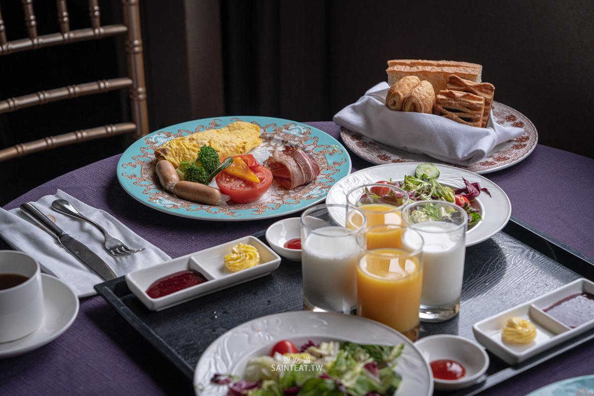台北五星級飯店住宿》君品酒店｜在行政豪華客房內吃頤宮烤鴨，把餐廳搬進房間裡！