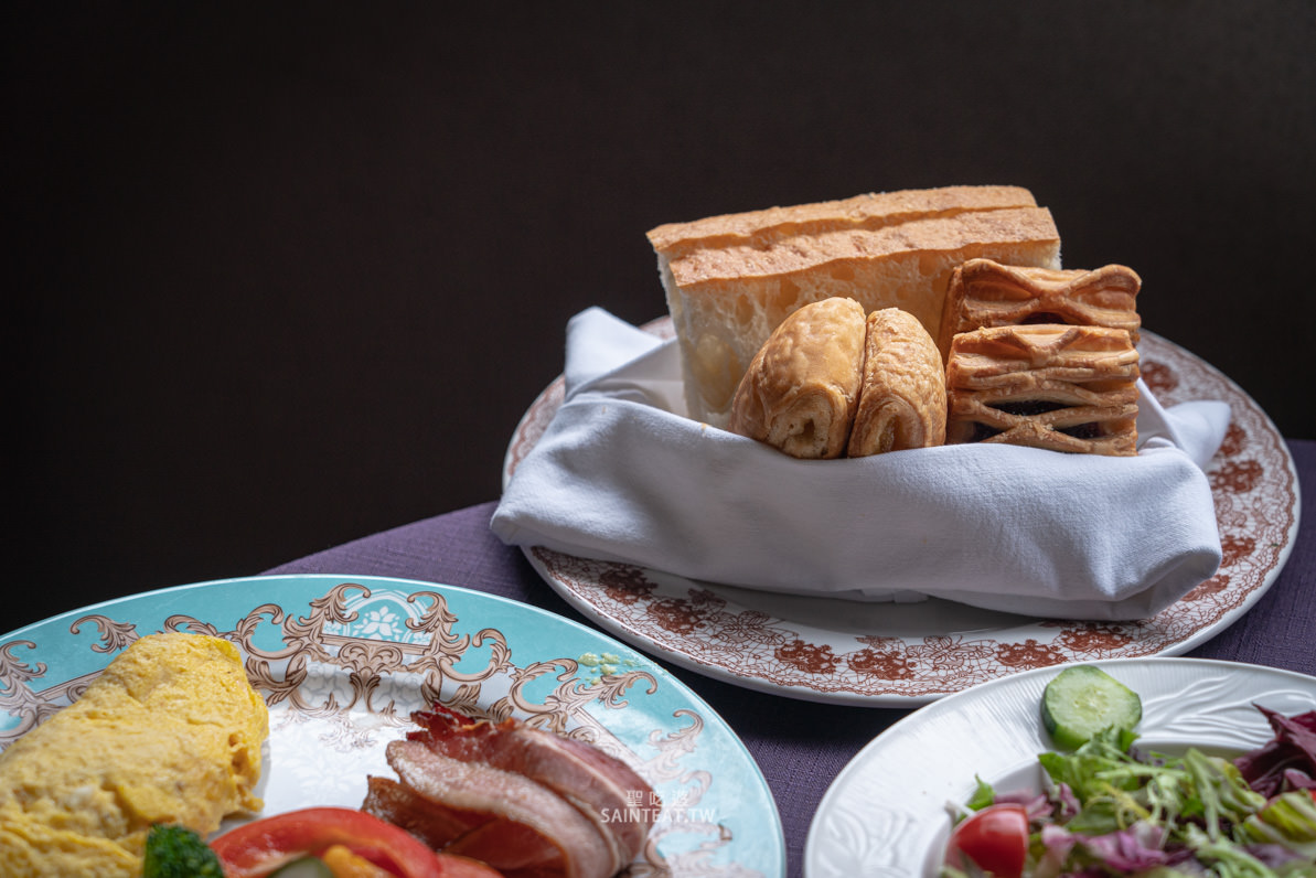 台北五星級飯店住宿》君品酒店｜在行政豪華客房內吃頤宮烤鴨，把餐廳搬進房間裡！