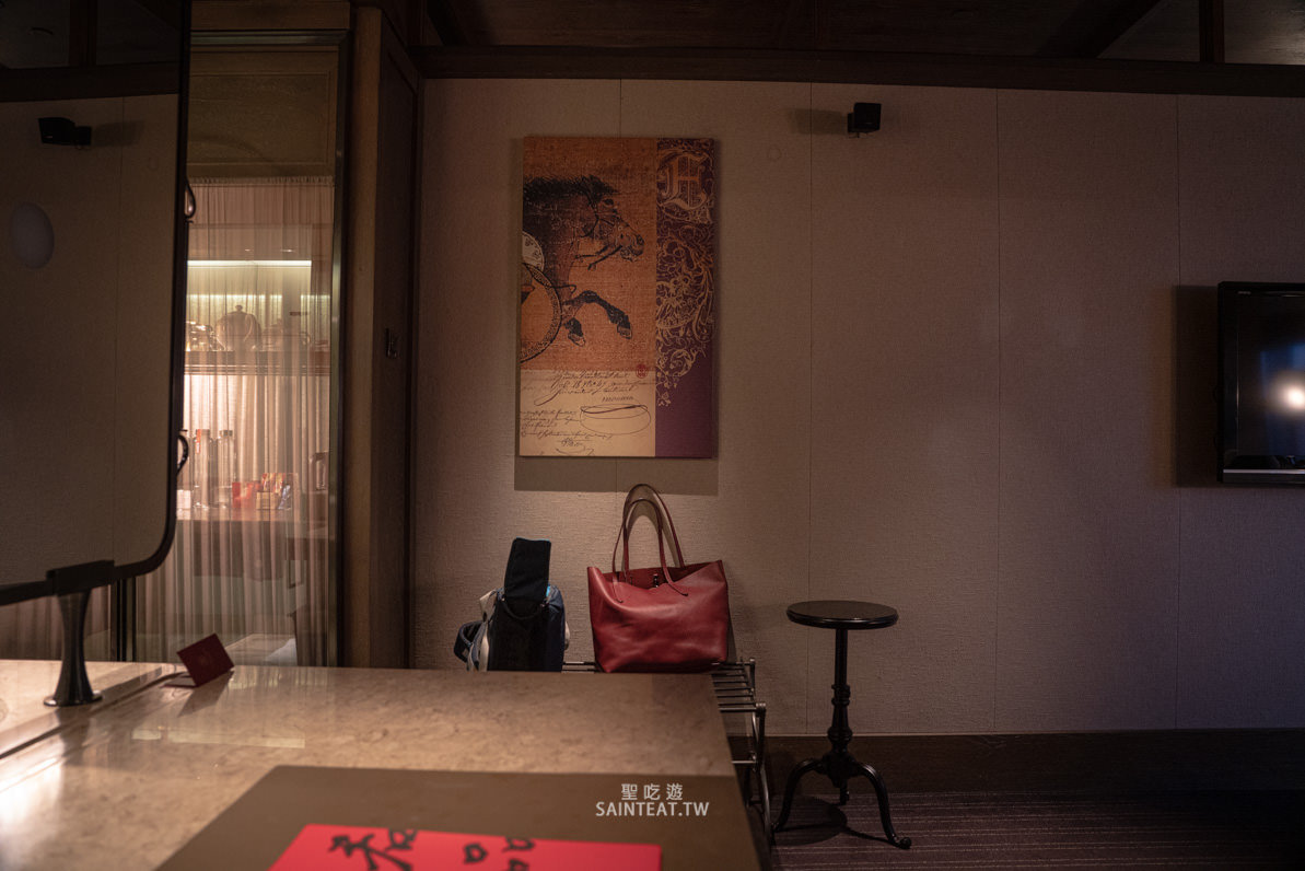 台北五星級飯店住宿》君品酒店｜在行政豪華客房內吃頤宮烤鴨，把餐廳搬進房間裡！