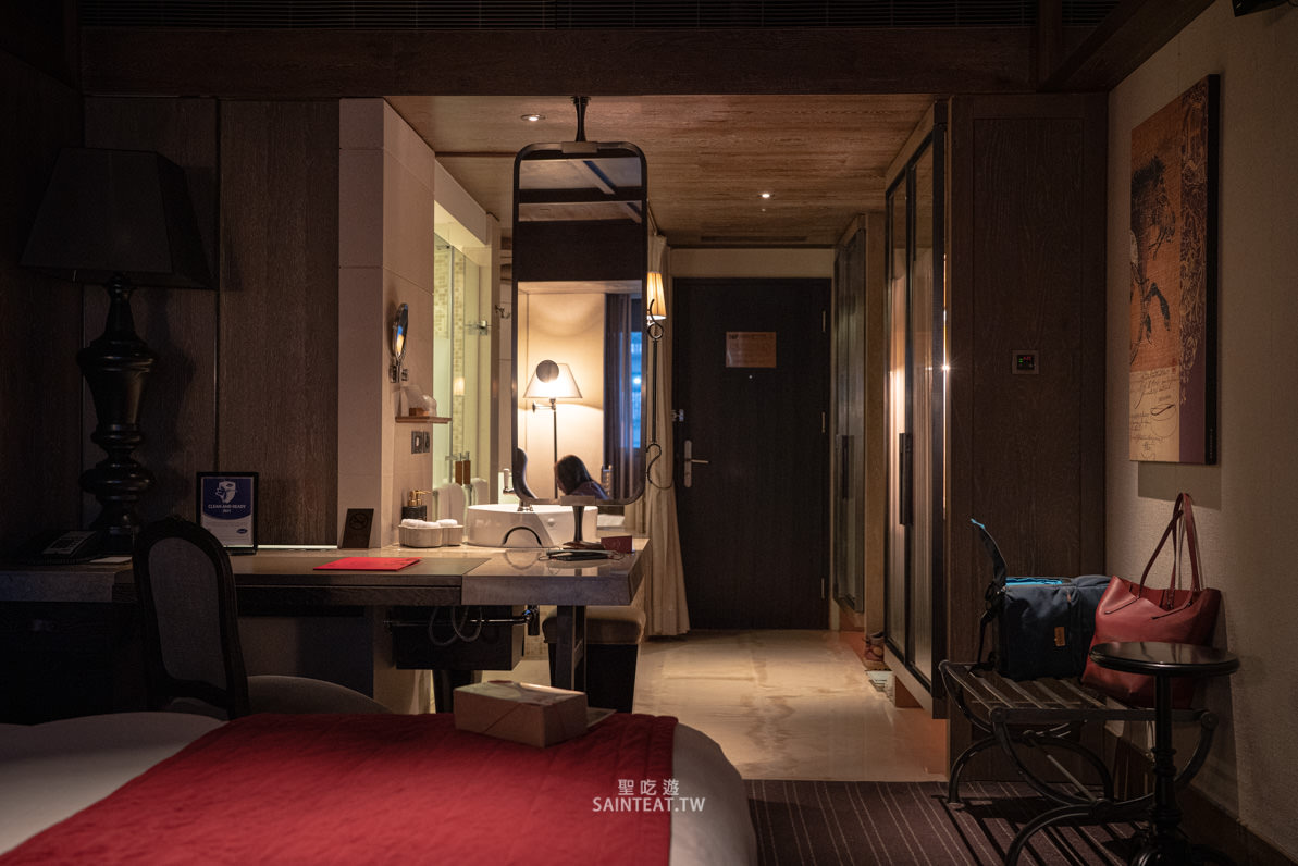 台北五星級飯店住宿》君品酒店｜在行政豪華客房內吃頤宮烤鴨，把餐廳搬進房間裡！