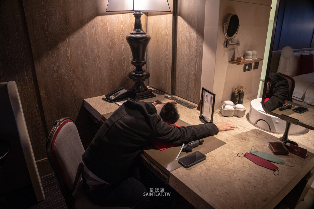 台北五星級飯店住宿》君品酒店｜在行政豪華客房內吃頤宮烤鴨，把餐廳搬進房間裡！