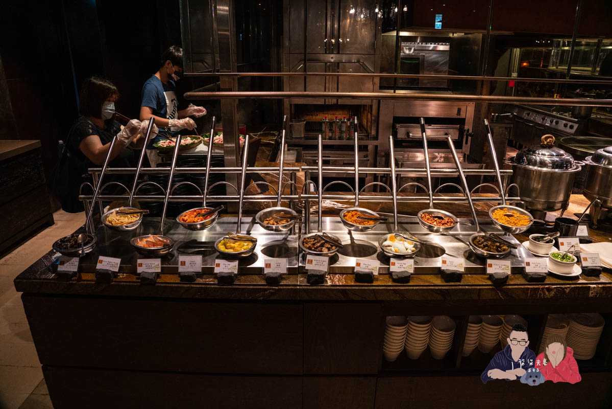 君品酒店早餐開箱》雲軒西餐廳繽紛自助早餐究竟值不值得加價選購？