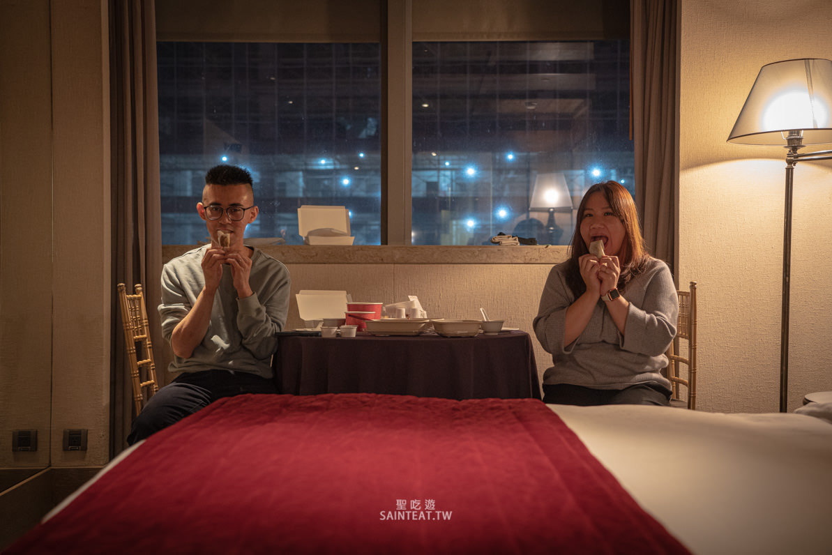 君品住宿吃烤鴨》米其林頤宮烤鴨四吃外帶在房間吃，住宿兼摘星～君品貴族宅饗宴住房專案也太享受了吧！