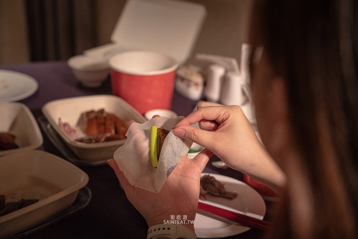 台北五星級飯店住宿》君品酒店｜在行政豪華客房內吃頤宮烤鴨，把餐廳搬進房間裡！