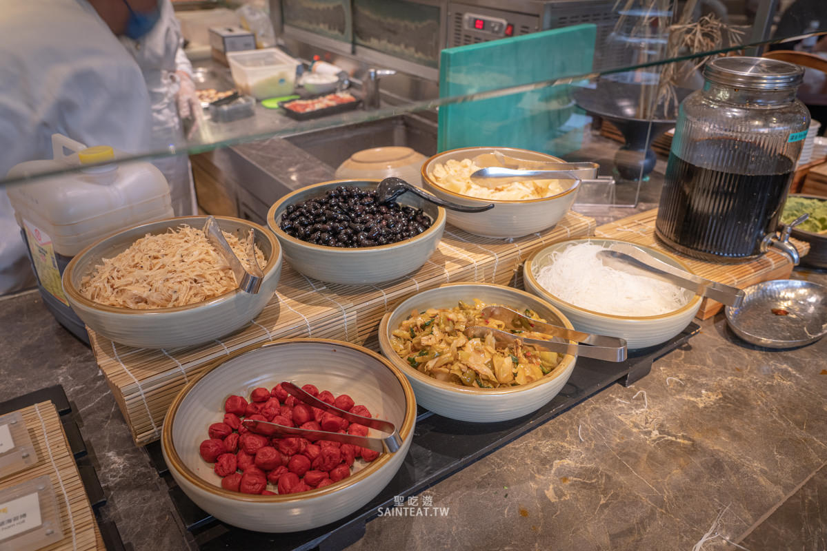 君悅凱菲屋下午茶吃到飽》半價優惠怎麼買？網路評價超高？一個月前訂位才訂得到？有這麼好吃嗎！？