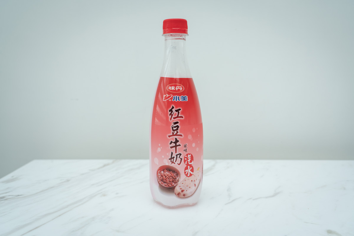 可口可樂新口味》咖啡汽水巧克力、焦糖、橘子,外加一個味丹紅豆牛奶汽水,我是覺得喝原味就好啦。 - 第10張圖 可口可樂新口味》咖啡汽水巧克力、焦糖、橘子,外加一個味丹紅豆牛奶汽水,我是覺得喝原味就好啦。