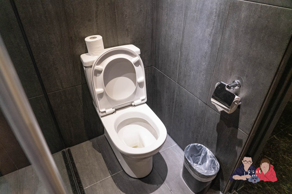 嘉楠風華酒店》嘉義市區飯店居然有高空酒吧／寵物友善／親子育樂城堡！