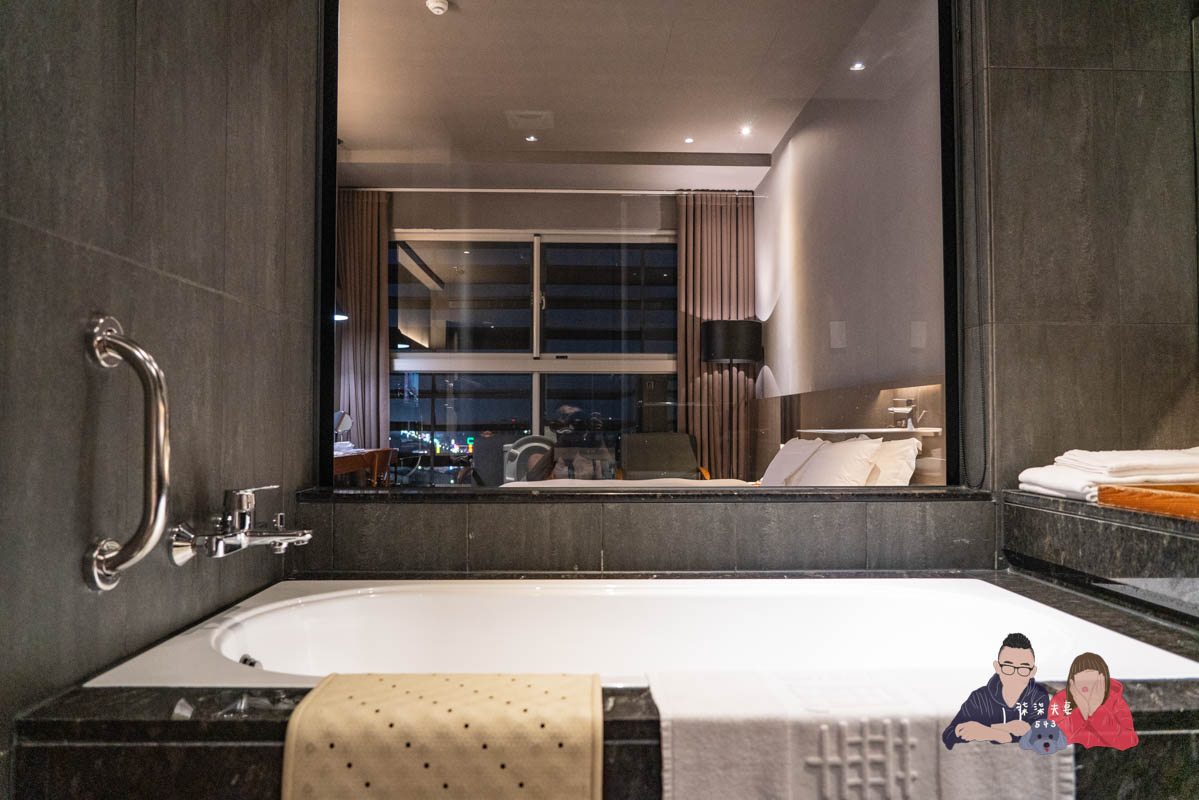 嘉楠風華酒店》嘉義市區飯店居然有高空酒吧／寵物友善／親子育樂城堡！