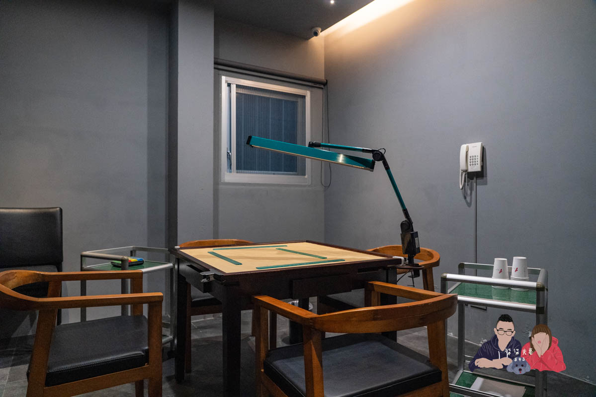 嘉楠風華酒店》嘉義市區飯店居然有高空酒吧／寵物友善／親子育樂城堡！