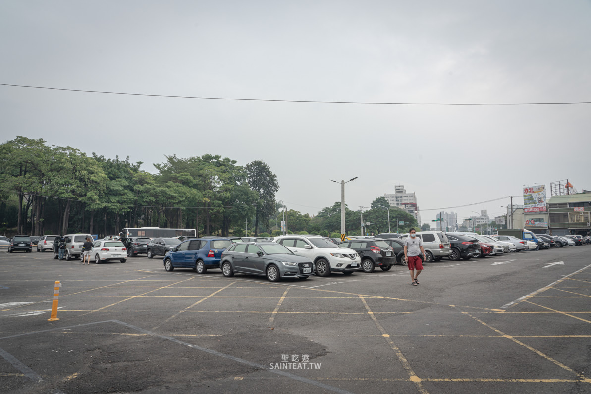 貓尾巴》超熱門大排隊的嘉義美食！俗擱大碗的嘉義甜點店，不要再買泡芙了，該買的是其他甜點！！