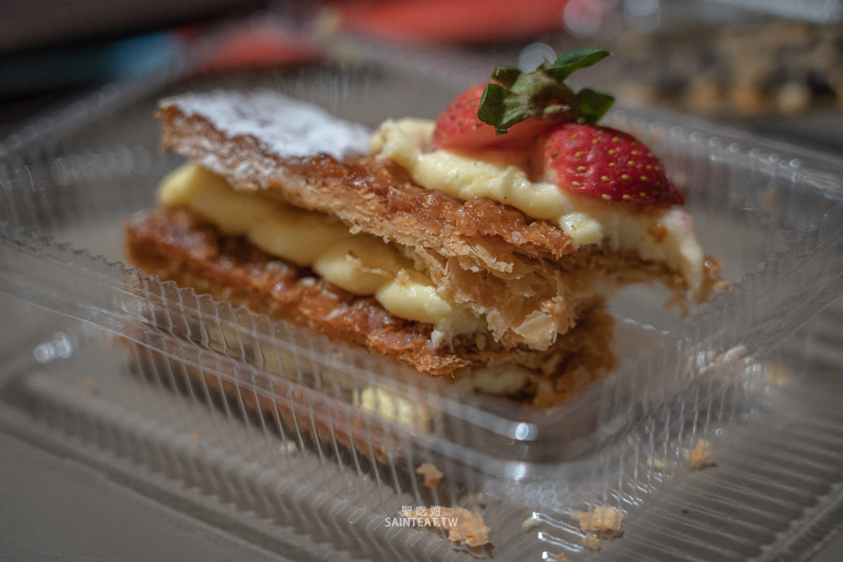 貓尾巴》超熱門大排隊的嘉義美食！俗擱大碗的嘉義甜點店，不要再買泡芙了，該買的是其他甜點！！