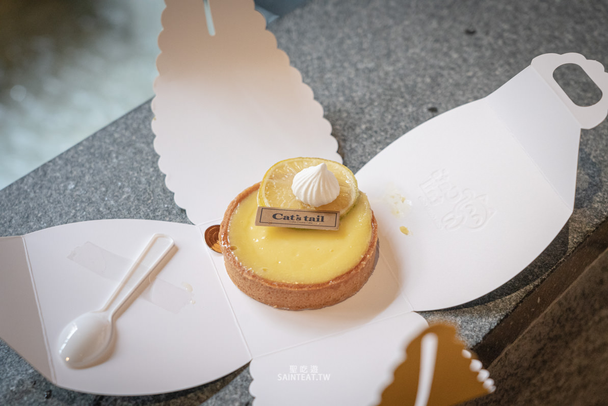 貓尾巴》超熱門大排隊的嘉義美食！俗擱大碗的嘉義甜點店，不要再買泡芙了，該買的是其他甜點！！