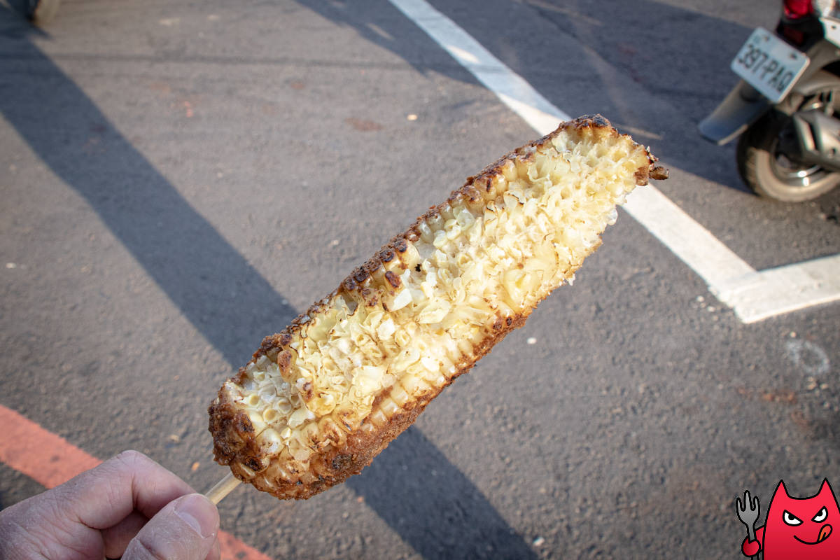 嘉義阿婆烤玉米》要等9小時的玉米，號稱嘉義必吃美食？真的有這麼好吃嗎？有必要排隊嗎？