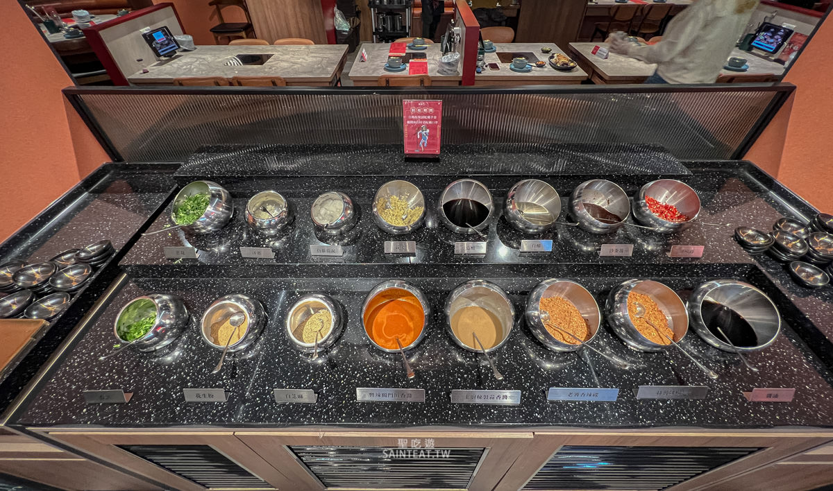 嚮辣和牛麻辣鍋》台北麻辣火鍋推薦|六種和牛 伊比利豬 哈根達斯冰淇淋16種吃到飽!! - 第18張圖 嚮辣和牛麻辣鍋》台北麻辣火鍋推薦|六種和牛 伊比利豬 哈根達斯冰淇淋16種吃到飽!!