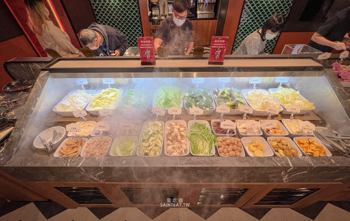 嚮辣和牛麻辣鍋》台北麻辣火鍋推薦|六種和牛 伊比利豬 哈根達斯冰淇淋16種吃到飽!! - 第17張圖 嚮辣和牛麻辣鍋》台北麻辣火鍋推薦|六種和牛 伊比利豬 哈根達斯冰淇淋16種吃到飽!!