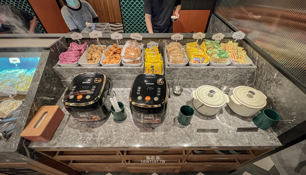 嚮辣和牛麻辣鍋》台北麻辣火鍋推薦|六種和牛 伊比利豬 哈根達斯冰淇淋16種吃到飽!! - 第20張圖 嚮辣和牛麻辣鍋》台北麻辣火鍋推薦|六種和牛 伊比利豬 哈根達斯冰淇淋16種吃到飽!!