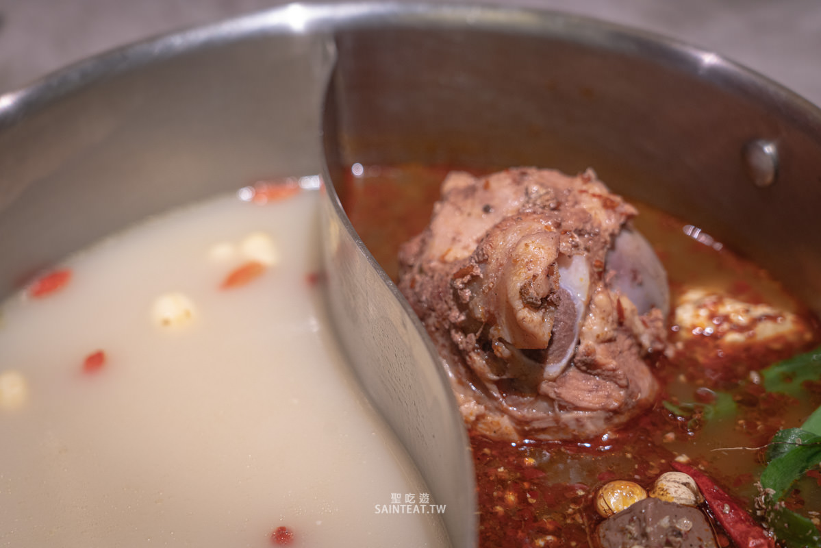 嚮辣和牛麻辣鍋》台北麻辣火鍋推薦|六種和牛 伊比利豬 哈根達斯冰淇淋16種吃到飽!! - 第33張圖 嚮辣和牛麻辣鍋》台北麻辣火鍋推薦|六種和牛 伊比利豬 哈根達斯冰淇淋16種吃到飽!!