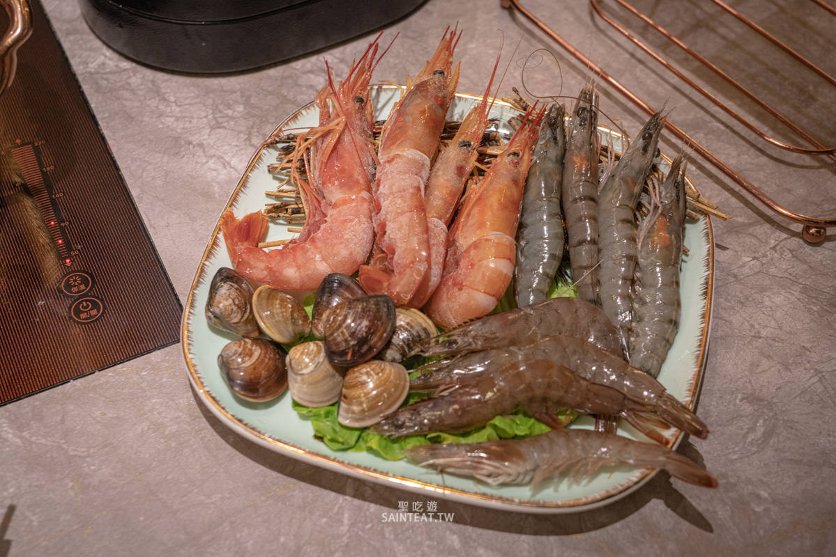 嚮辣和牛麻辣鍋》台北麻辣火鍋推薦|六種和牛 伊比利豬 哈根達斯冰淇淋16種吃到飽!! - 第58張圖 嚮辣和牛麻辣鍋》台北麻辣火鍋推薦|六種和牛 伊比利豬 哈根達斯冰淇淋16種吃到飽!!