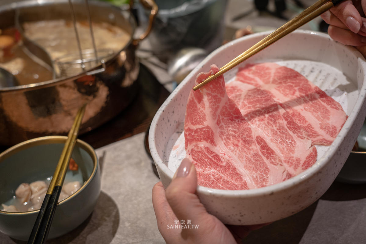 嚮辣和牛麻辣鍋》台北麻辣火鍋推薦|六種和牛 伊比利豬 哈根達斯冰淇淋16種吃到飽!! - 第54張圖 嚮辣和牛麻辣鍋》台北麻辣火鍋推薦|六種和牛 伊比利豬 哈根達斯冰淇淋16種吃到飽!!