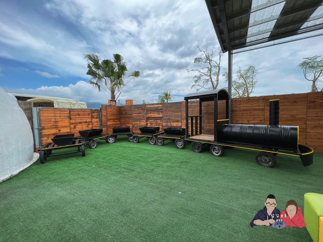 宜蘭親子景點》回巢｜親子小型遊樂園，狐蒙／羊咩咩／象龜，還有超可愛天竺鼠到處亂跑～