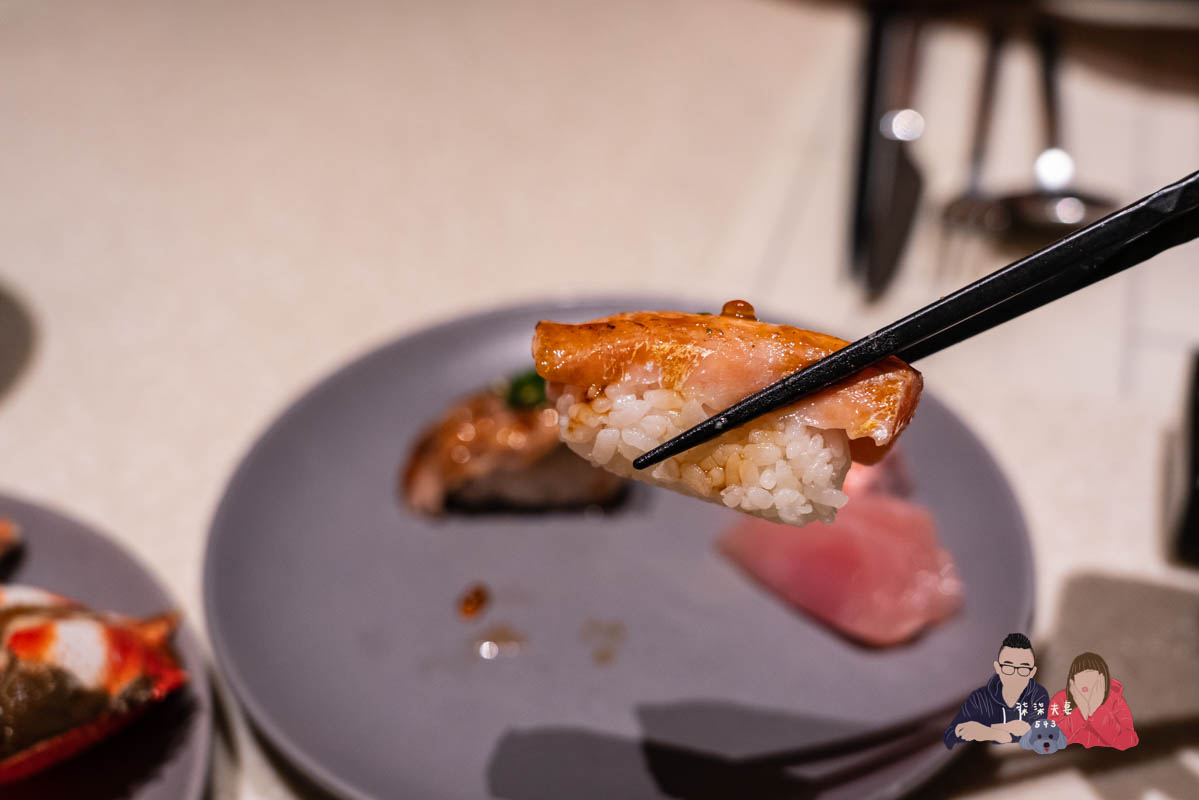 國泰萬怡MJ KITCHEN吃到飽》用61折優惠餐券來吃假日晚餐,難以推薦的自助餐。 - 第14張圖 國泰萬怡MJ KITCHEN吃到飽》用61折優惠餐券來吃假日晚餐,難以推薦的自助餐。