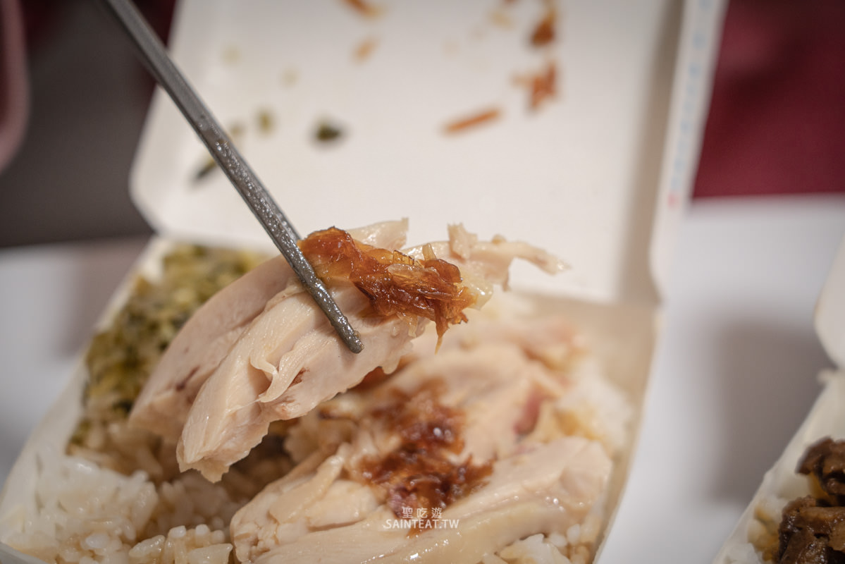 基隆吃外送》青森坊｜雞腿肉片飯一秒回嘉義，羹湯滷肉飯也都很好吃！