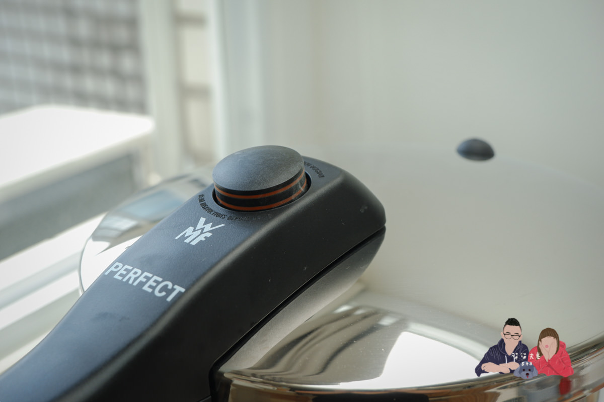 紅燒番茄牛肉麵食譜》5分鐘教你快速做出紅燒牛肉麵，我居然意外複製了滿漢大餐的味道？