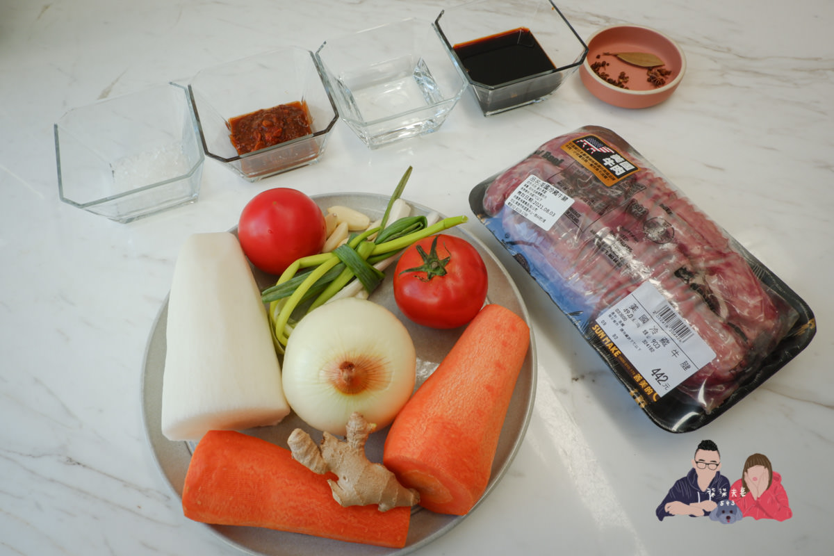 紅燒番茄牛肉麵食譜》5分鐘教你快速做出紅燒牛肉麵，我居然意外複製了滿漢大餐的味道？