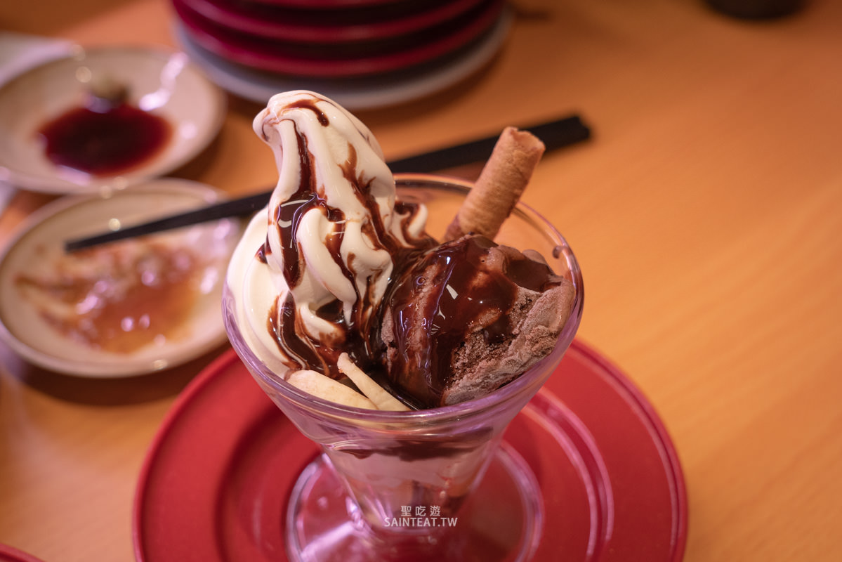 壽司郎香蕉巧克力聖代