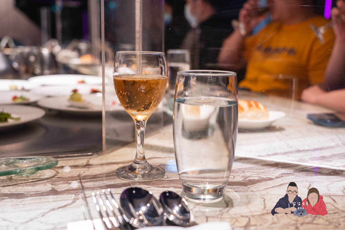 夏慕尼台北大直敬業店》大推鴨胸,王品系列餐廳首選餐點絕對就是鴨胸! - 第13張圖 夏慕尼台北大直敬業店》大推鴨胸,王品系列餐廳首選餐點絕對就是鴨胸!